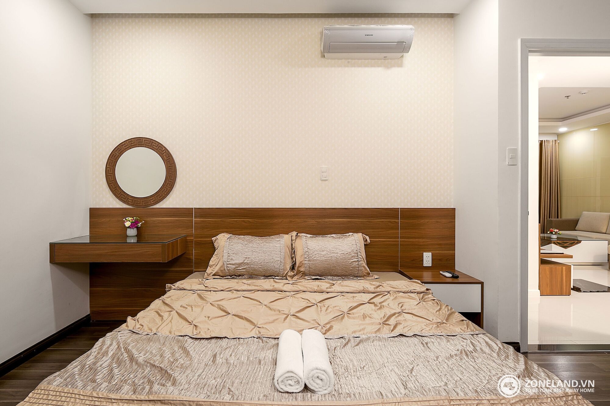 Zoneland Apartments - Monarchy Riverside Son Tra Esterno foto