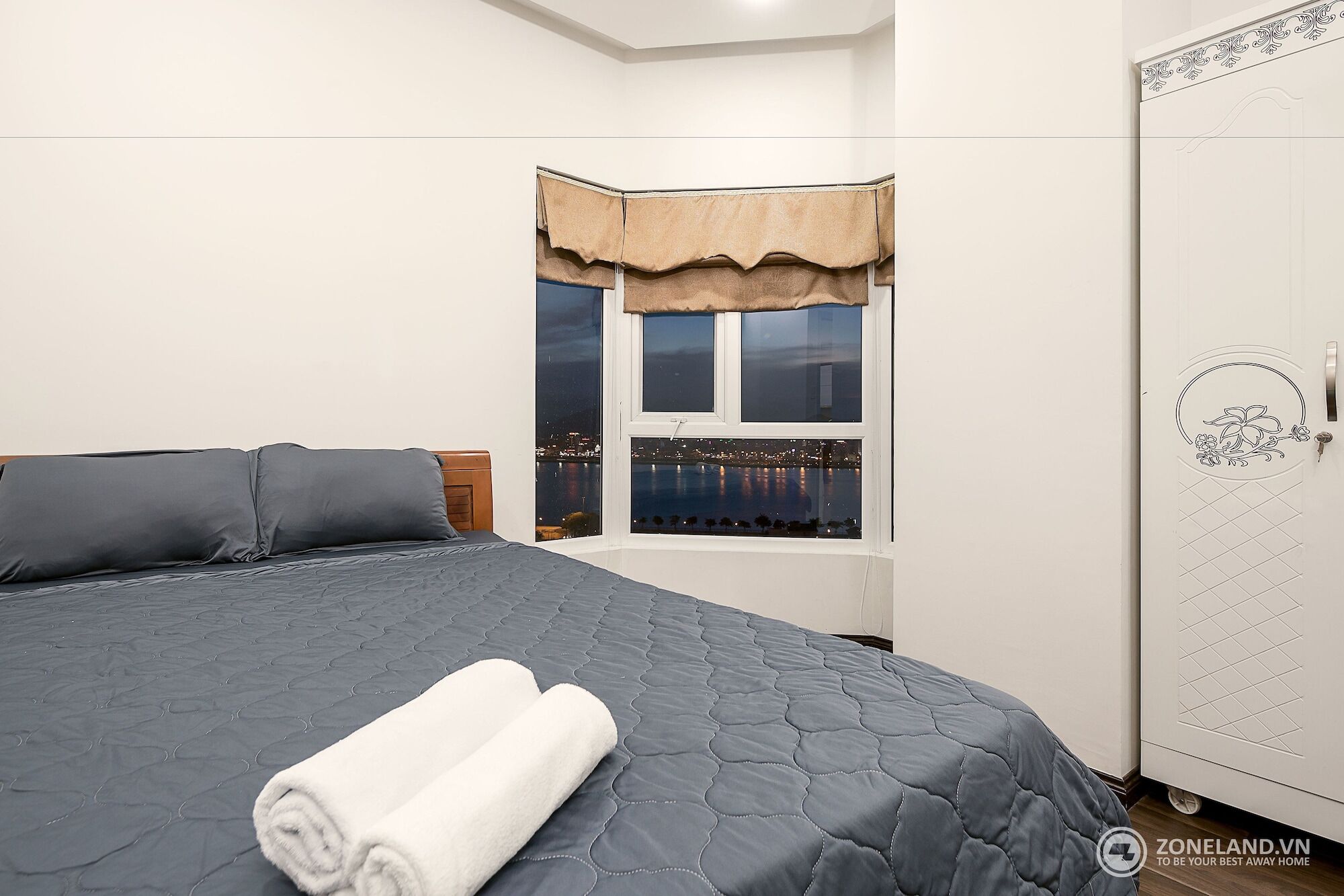 Zoneland Apartments - Monarchy Riverside Son Tra Esterno foto